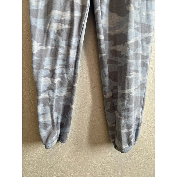 ATHLETA GIRL Warm Up Jogger Pants  IN Blue Camo  SIZE XL 14 - Picture 4 of 11
